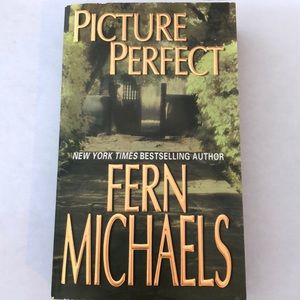 ⭐️5 for $15⭐️ Picture Perfect by Fern Michaels | Book